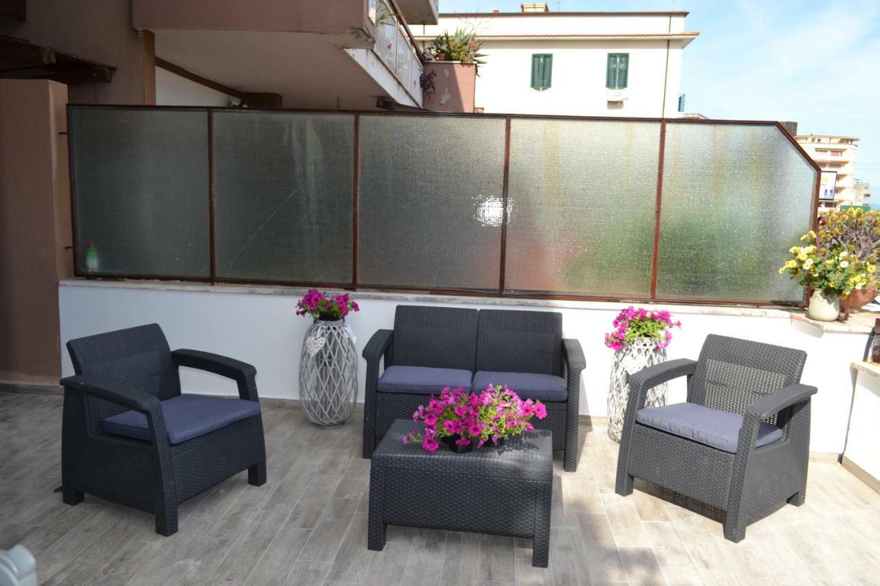 B&B Lineablu Formia Exterior foto